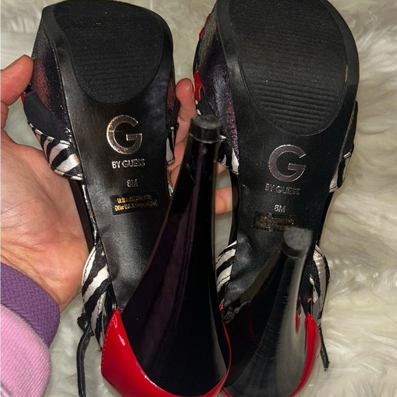 G by Guess heels - Picture 4 of 5